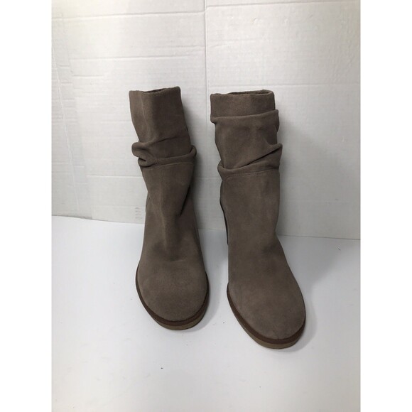 VINCE CAMUTO Brown Tan Taupe Suede Boots Heels Size 11m Zip - Picture 1 of 8
